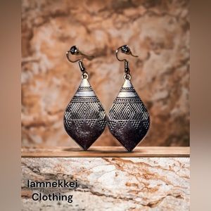 Silver Plated Drop Earrings